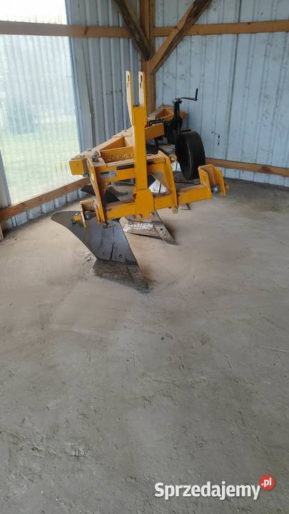 Pług 4 skibowy jednobelkowy DEMAROL Tomaszów Lubelski