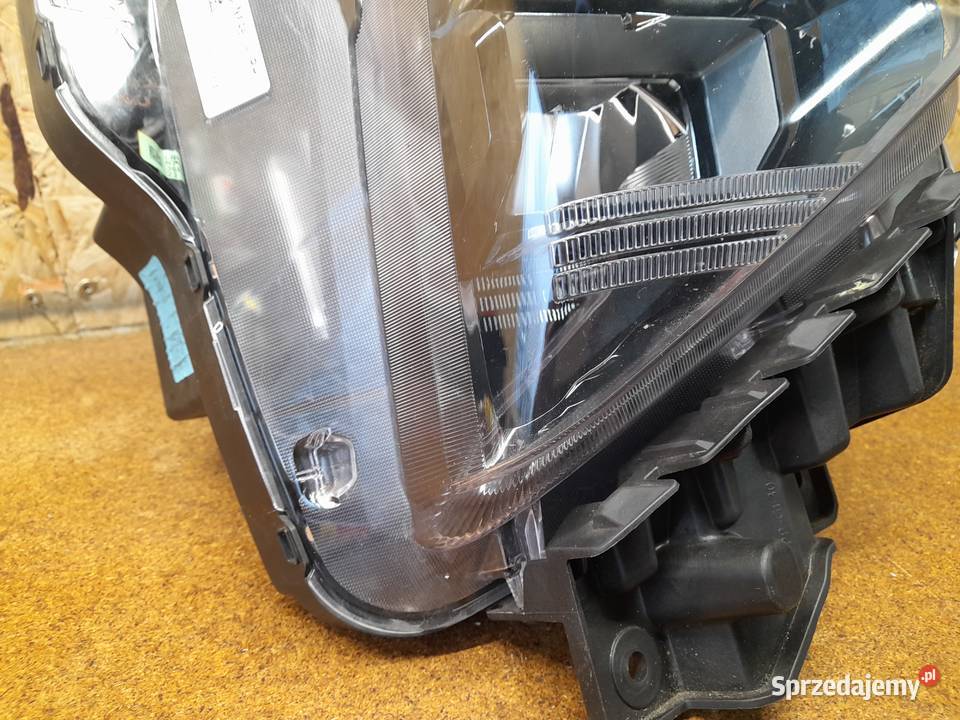 HYUNDAI TUCSON IV LAMPA PRZEDNIA PRAWA osobowe Goleniów