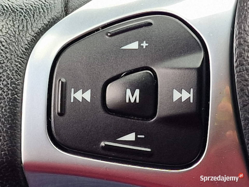 Ford B 10 EcoBoost 100 Klimatyzacja Grzane komputer pokładowy