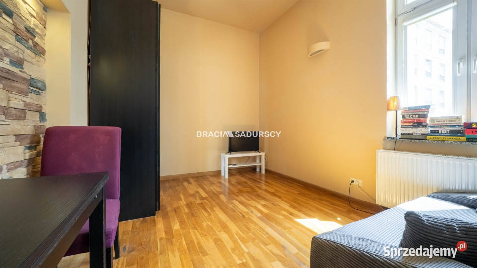 Mieszkanie 2099m2 1pokojowe Kraków Kątowa 20.99m2 Nieruchomości sprzedam