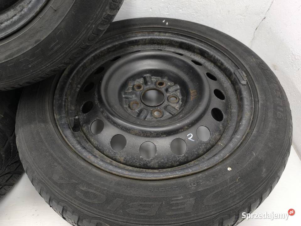 FELGA STALOWA 16 5X100 TOYOTA AVENSIS II T25 18