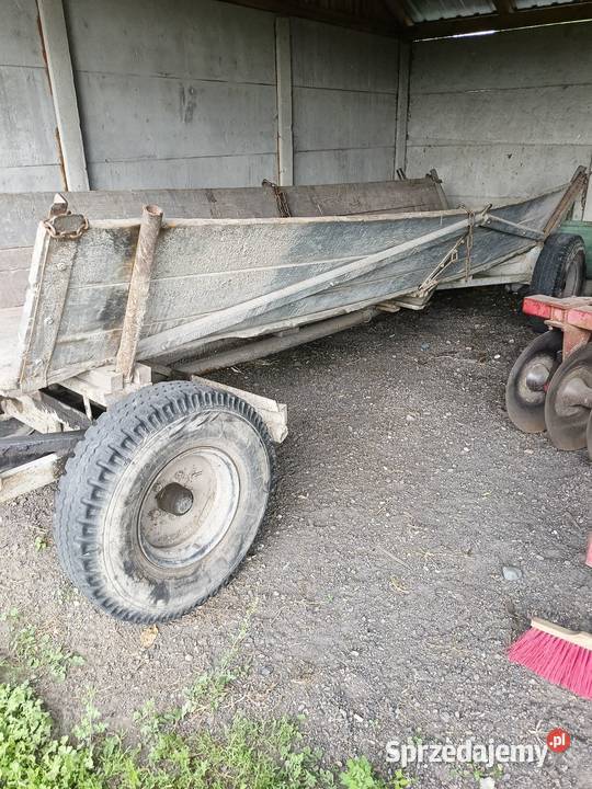 Wóz do ciągnika nieuszkodzony Iłża sprzedam