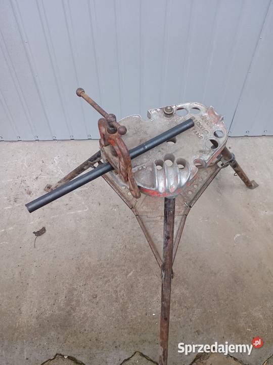 Ridgid TRISTAND 40A imadło jarzmowe do rur na Końskowola