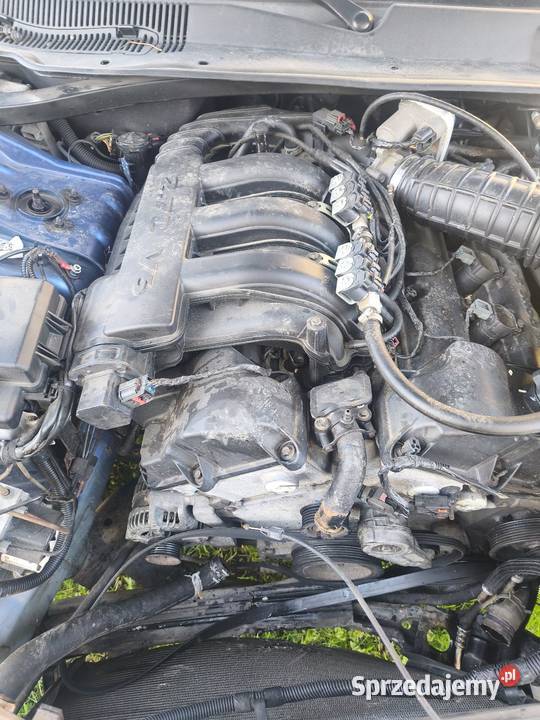 Chrysler 300c 27 v6 EER przebieg 75 mil na osobowe Świlcza