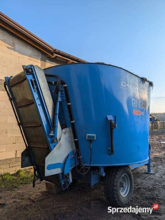 Sprzedam wóz paszowy euromilk 10 m3 Obryte