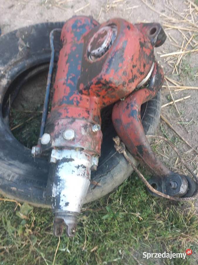 Sprzedam dwa serwa do zetor 8111