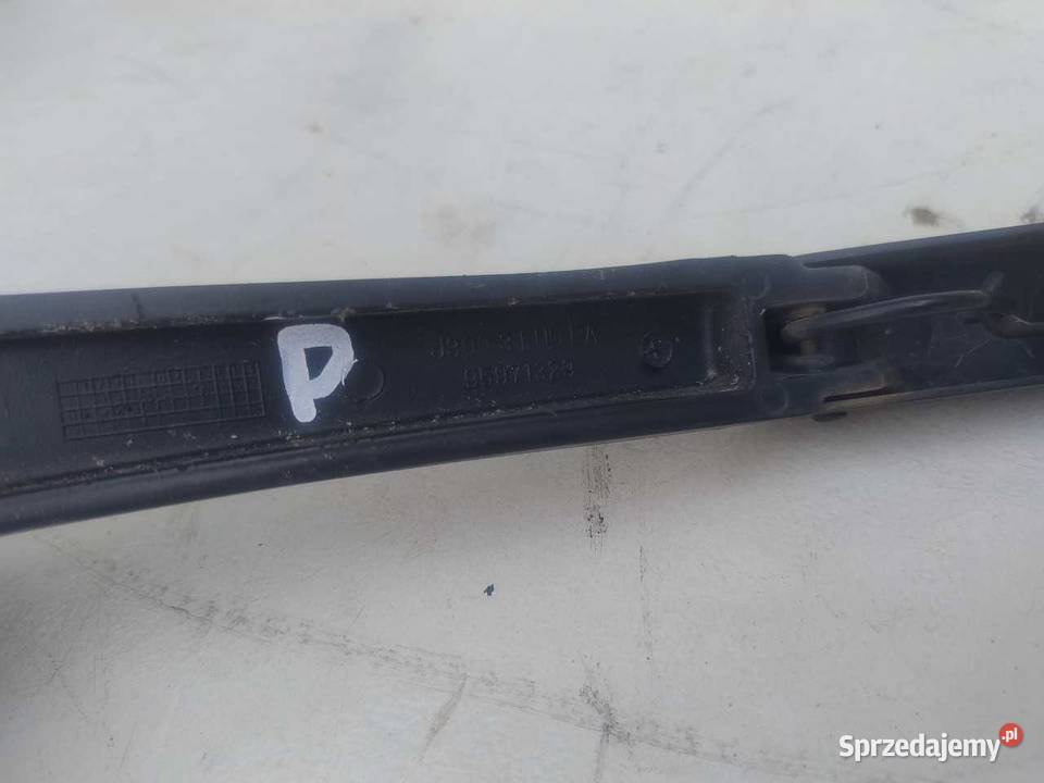 RAMIE WYCIERACZKI PRAWE CHEVROLET CRUZE 95971329 sprzedam
