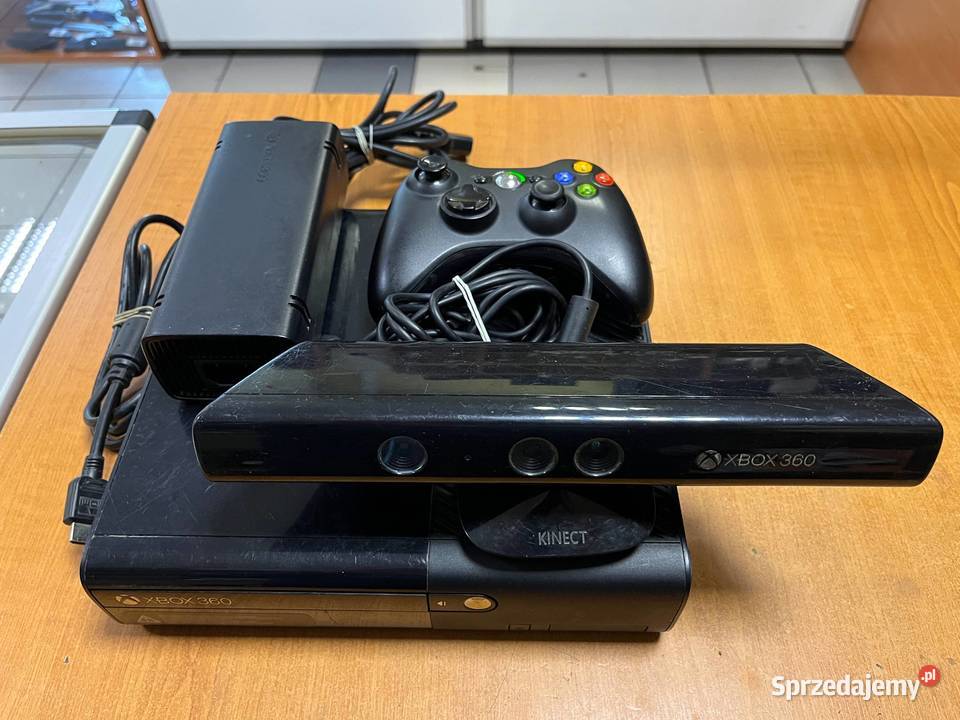 Konsola Microsoft Xbox 360 E 500 GB Czarny OPIS Xbox360 Konsole i automaty Elbląg