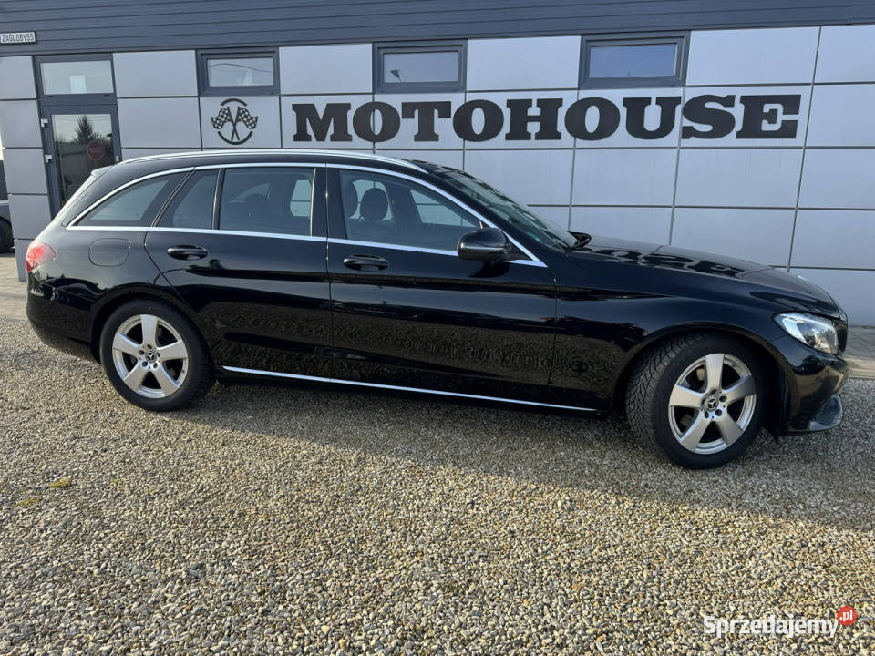 Mercedes C 180 C 180 T CGI Avantgarde kurtyny powietrzne Mercedes-Benz Chełm Śląski