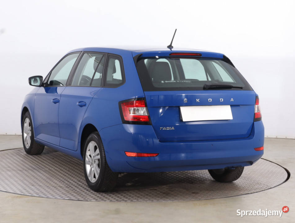 Skoda Fabia 10 TSI ESP Škoda Piaseczno