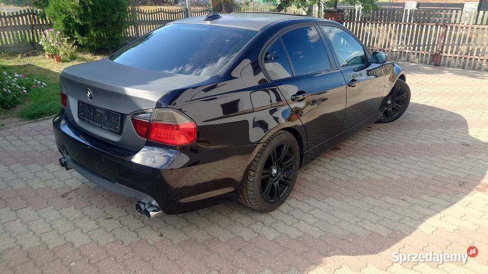 BMW 318i mpakiet indyvidual skóra xenon navi 1991cm3 Konin