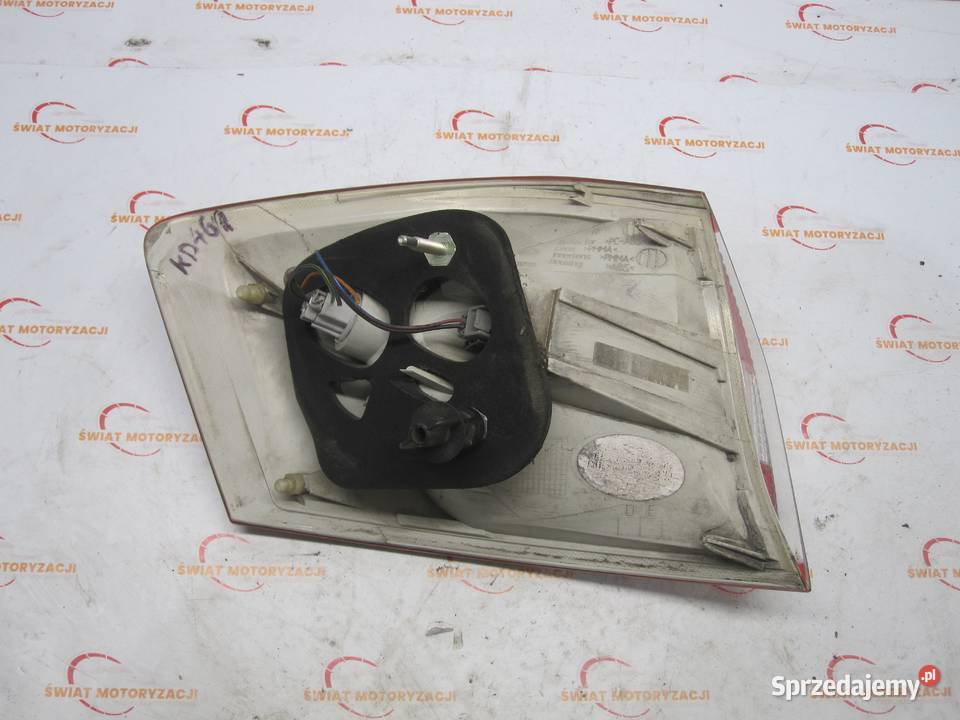 FORD KUGA MK1 lampa prawa tył 167098 Lampy tylne