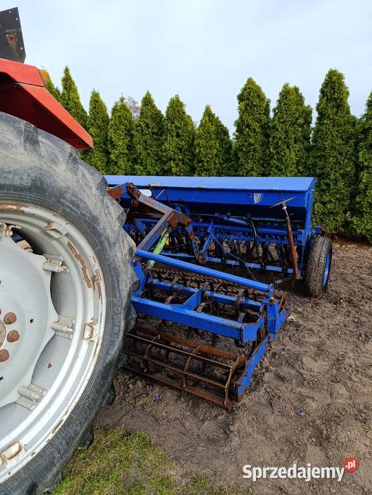Agregat uprawowo siewny 3 m Rolmasz nieuszkodzony Siewniki i sadzarki Zygmuntów sprzedam