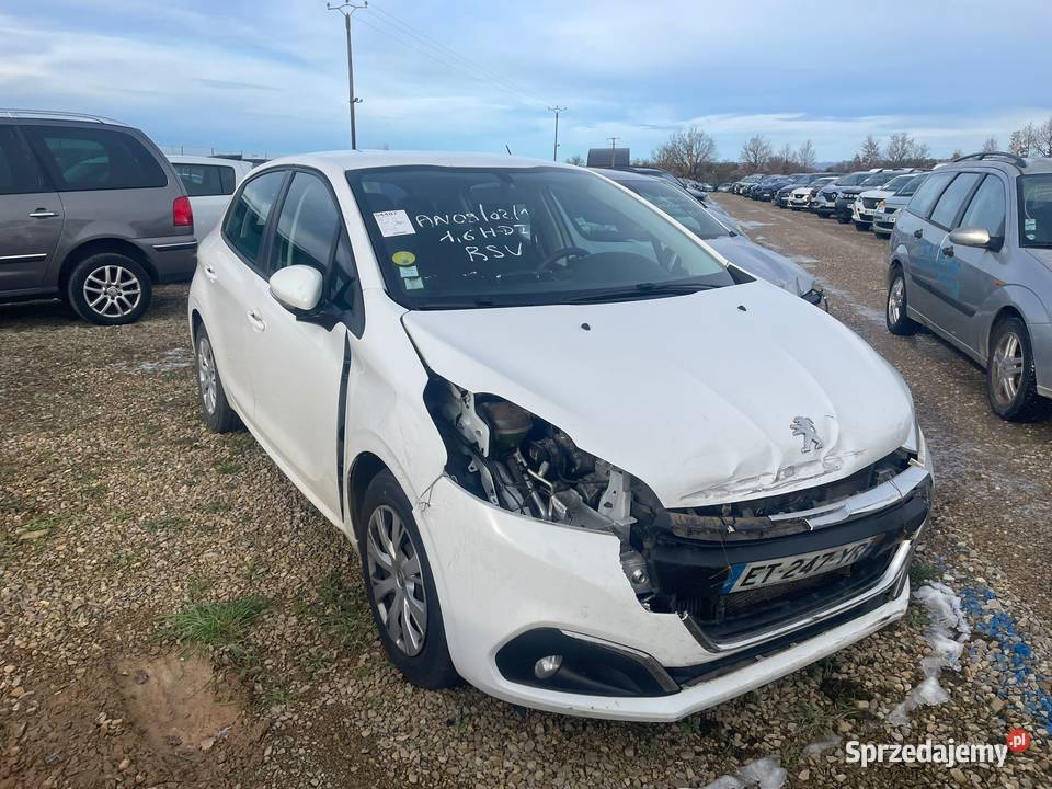 PEUGEOT 208 16 BlueHDi 75 ET247 świętokrzyskie Kielce