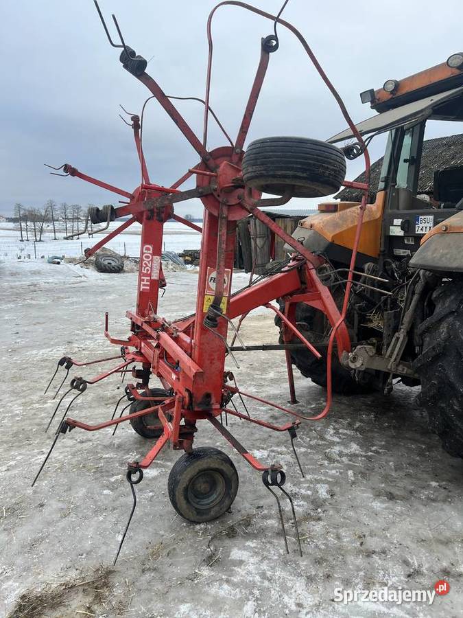 Przewracarka fella th 520 nieuszkodzony Zgrabiarki i przetrząsacze