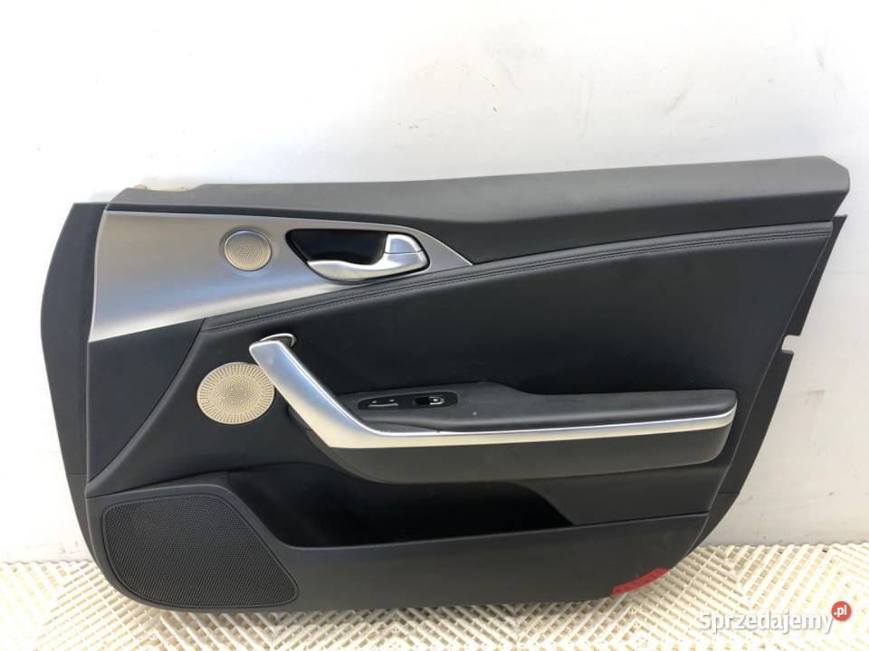 BOCZEK DRZWI PRAWY PRZÓD KIA STINGER Hatchback sprzedam
