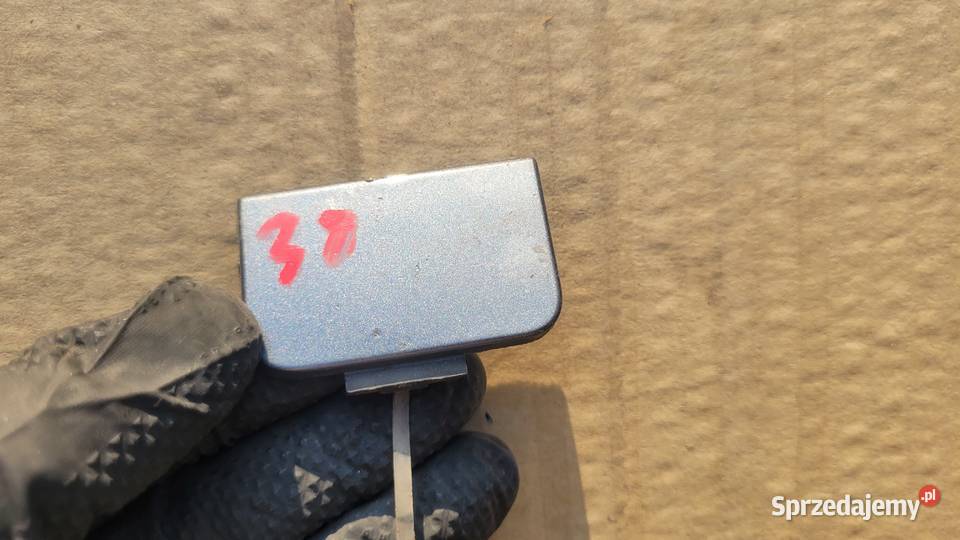 ZAŚLEPKA HAKA ZDERZAKA PRZÓD BMW E46 7037740 38 Karoseria Ruda Śląska