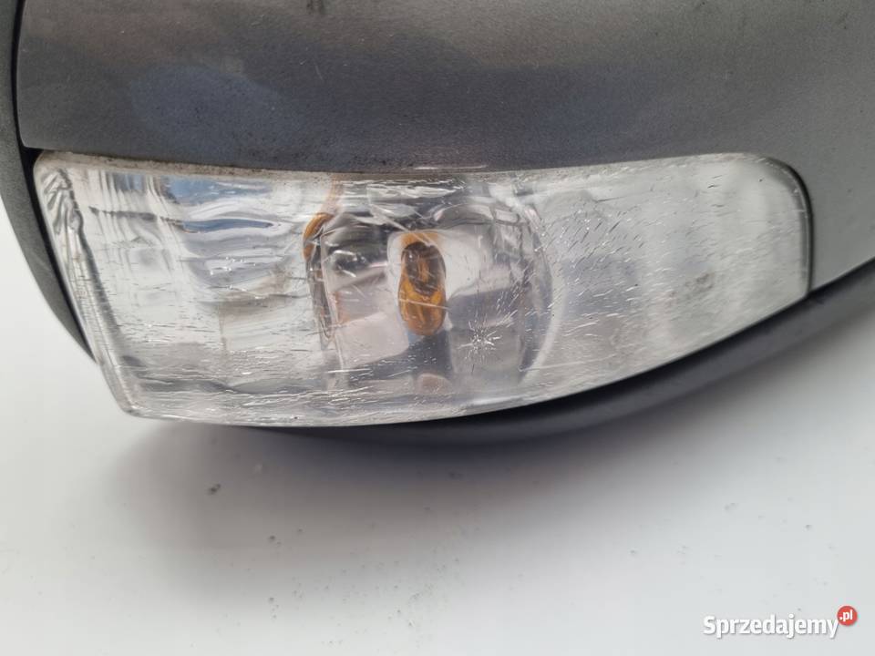 LUSTERKO Volvo V50 S40 II lift 0712r PRAWE Karoseria