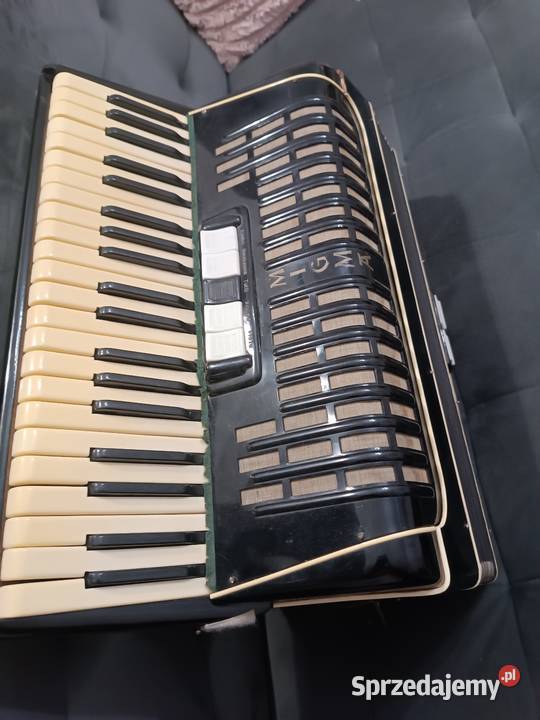 Akordeon migma niemiecki 120 basów