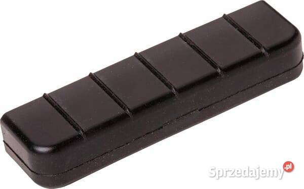 Guma B mocowanie zbiornika 17533ZM7000 Kamionna