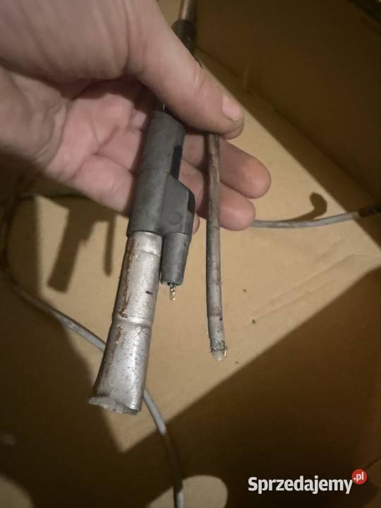 Antena manualna w błotnik BMW e21 osobowe Mszana