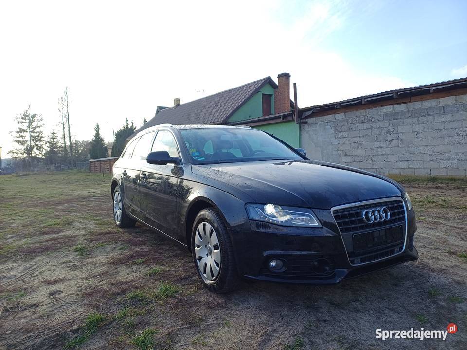Sprzedam a4b8 2009