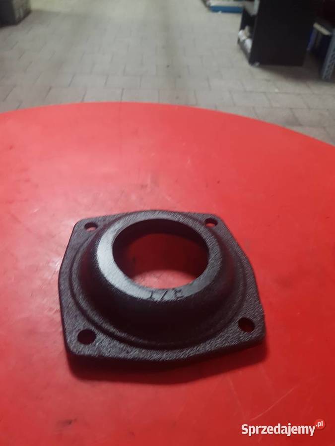702407028 Pokrywa tylnej półosi MTZ PRONAR Sulechów sprzedam