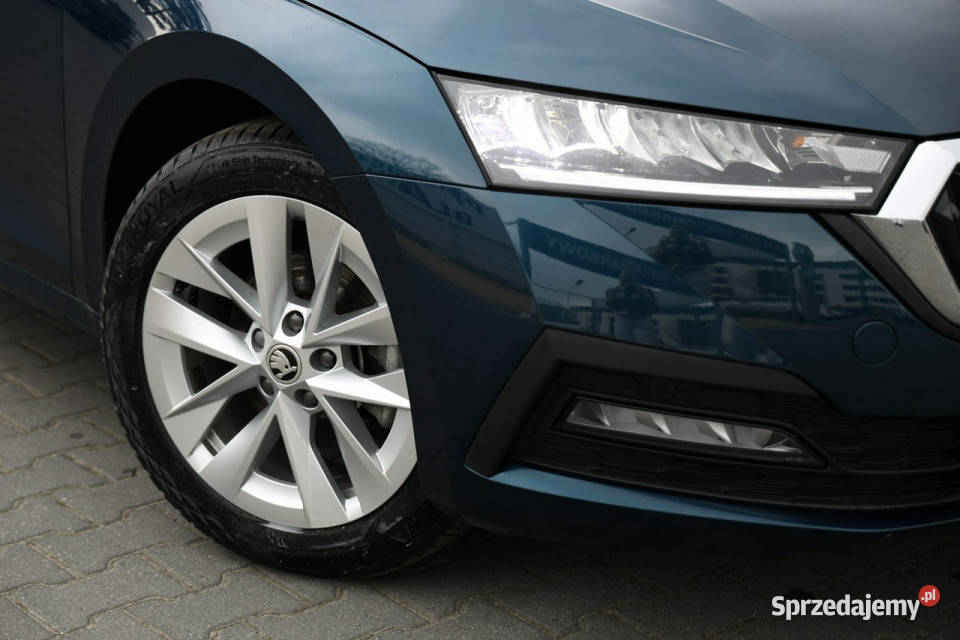 koda Octavia 15 TSI Ambition Automat gwarancja tempomat Tychy sprzedam