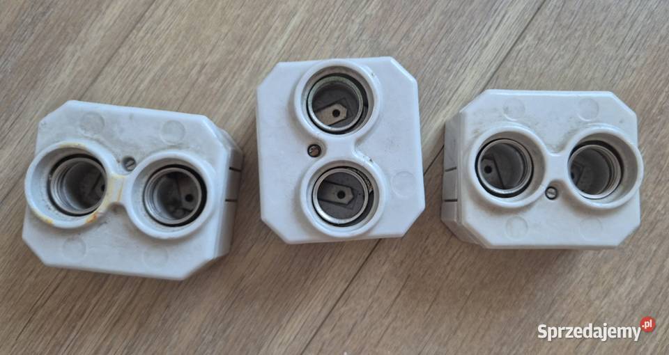 Oprawki ceramiczne kostki elektryczne PRL Gdańsk