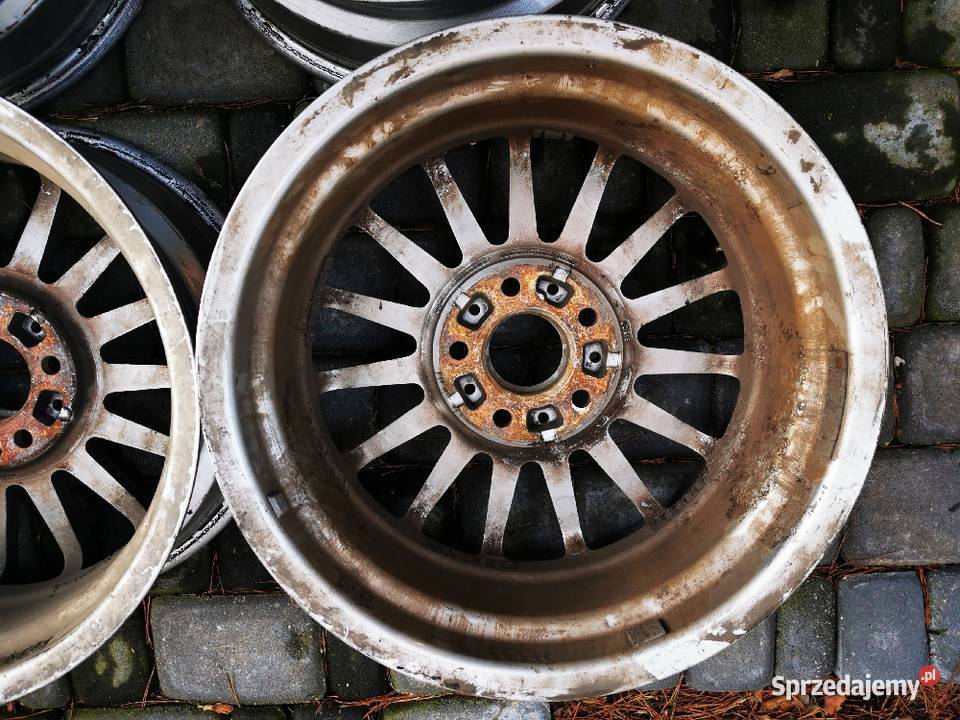 BMW Styling 32 17 x 8J IS 20 ET z E39 Izabelin B