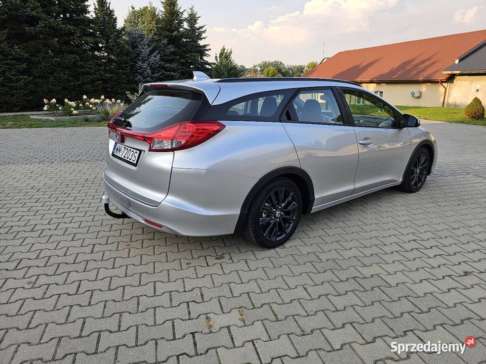Honda Civic IX kombi 18 VTEC 2015r hak lubelskie Krynice