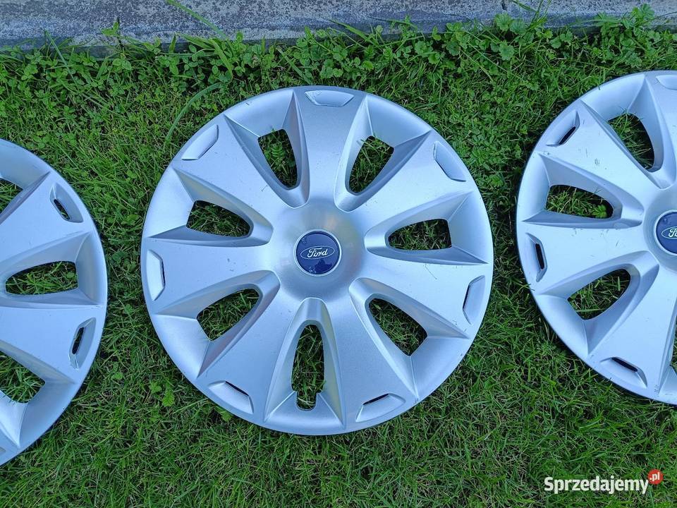 Kołpaki oryginalne Ford Focus 16 komplet C itp Piastów