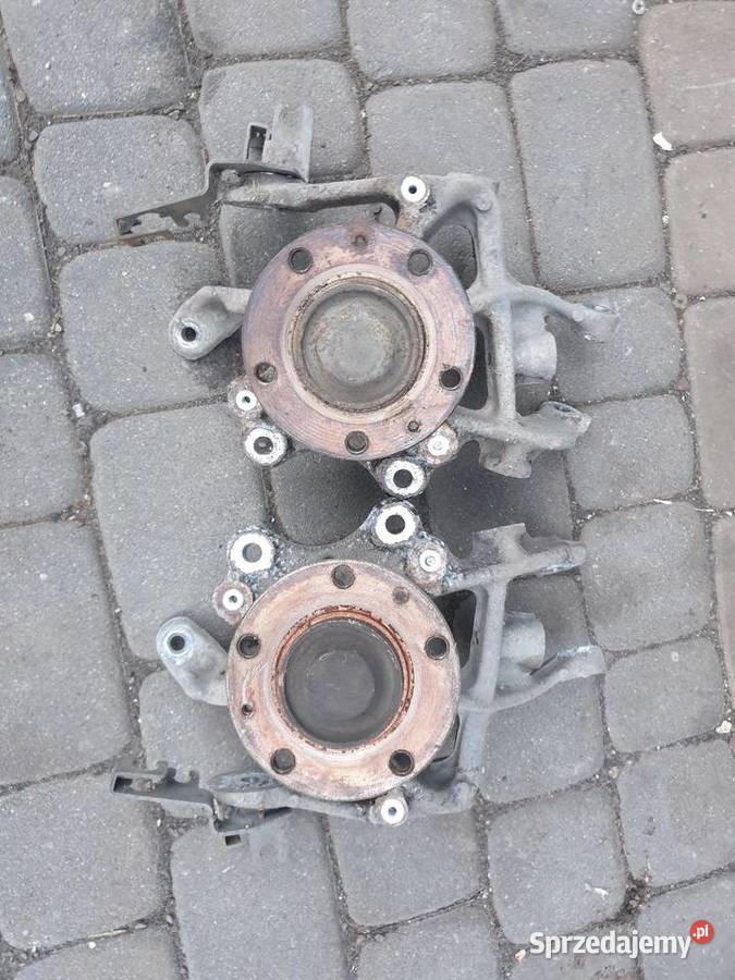 Zwrotnica tył 407 Zawieszenie i amortyzacja świętokrzyskie Sandomierz