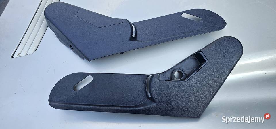 Osłona fotela niebieska mercedes w210 2109180230 Zbąszyń