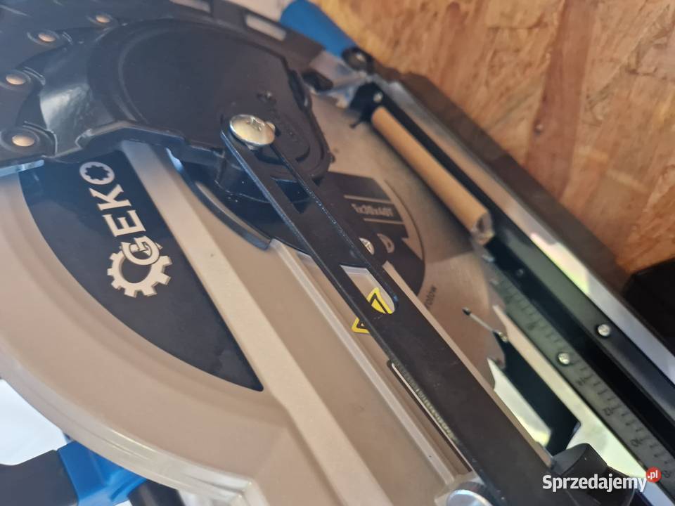 Piła ukośnica z posuwem 2000W 255mm geko G80821 Głogowa