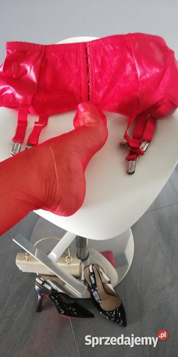 czerwone pończochy nylonowe Warszawa