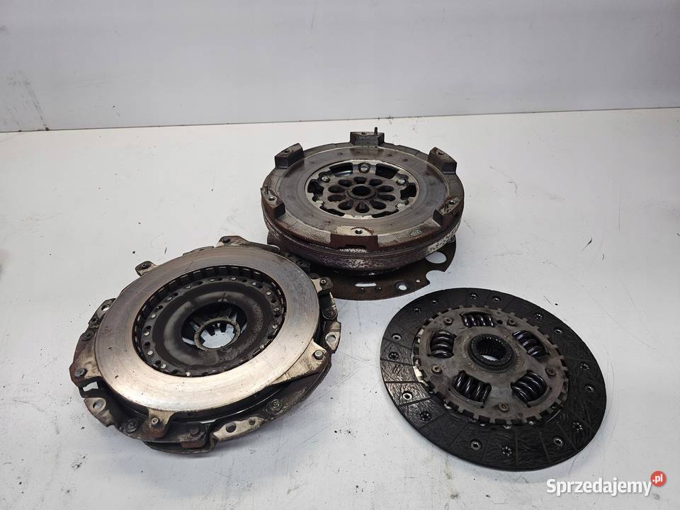 SPRZĘGŁO KOŁO DWUMAS DWUMASOWE AUDI A4 B8 A5 30