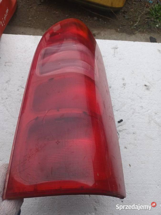 Lampa Prawy Tył Renault Master II Pogorzelec