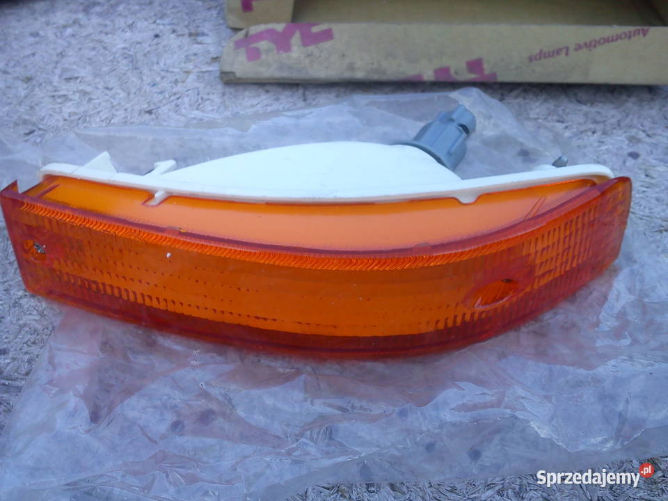 Toyota corolla 8792 kierunkowskaz prawy Oświetlenie Aleksandrów Łódzki