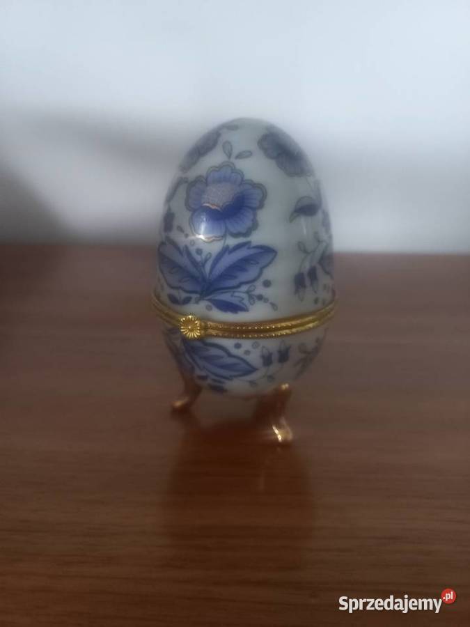 Porcelanowe jajko szkatułka