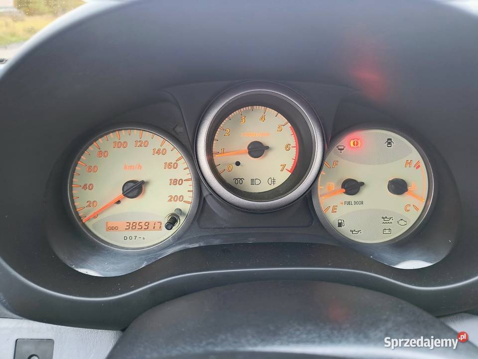 Toyota RAV4 20 D4D 116 4x4 centralny zamek Samochody osobowe Czersk sprzedam