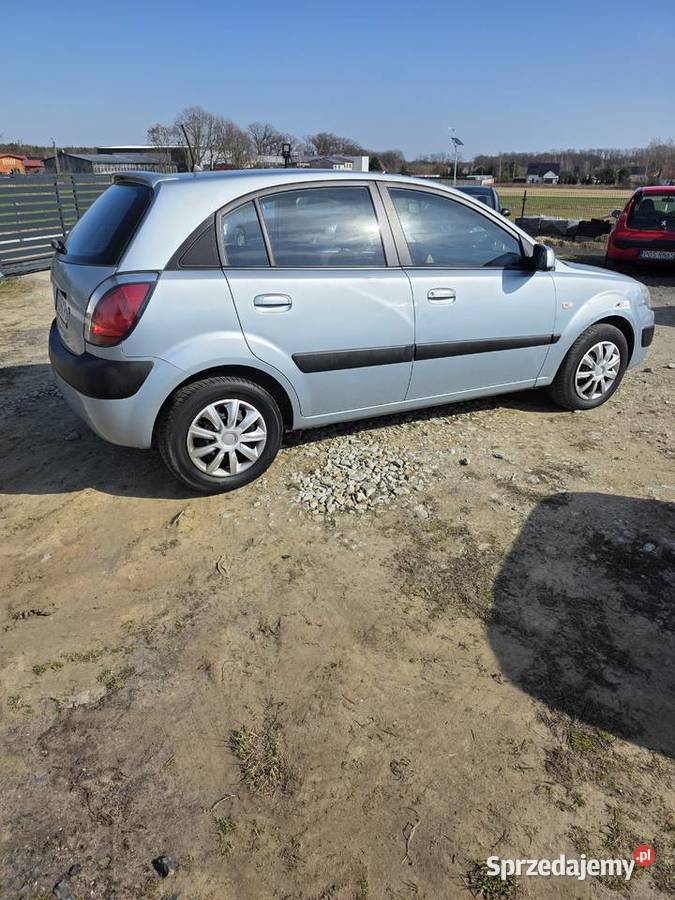Kia Rio lpg