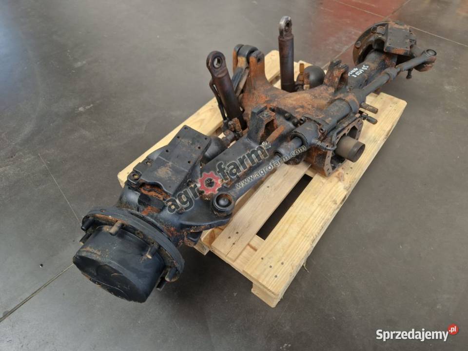 Przedni most John Deere 6120R Dana 733256 dolnośląskie Byków
