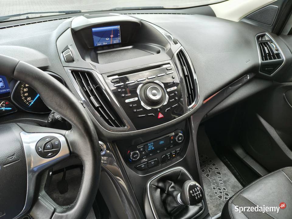 Ford Kuga Titanium Napęd 4x4 Bogate Wyposażenie