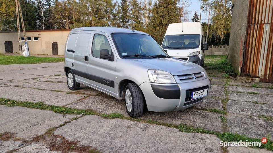 Citroen Berlingo 16 HDi 2011 2osobowy VAN Radom