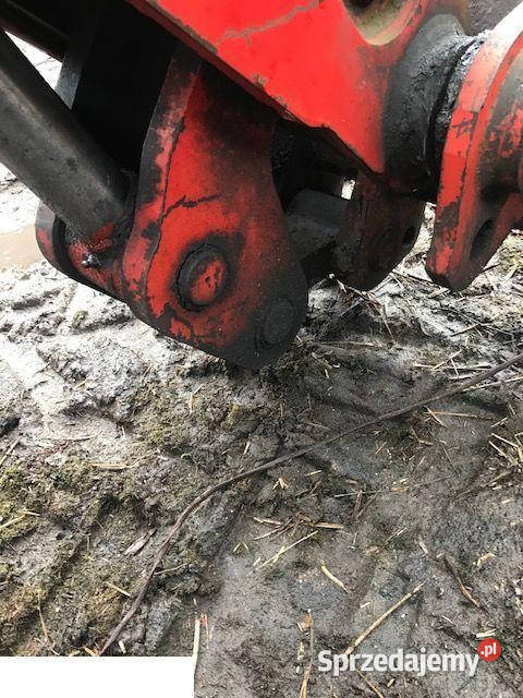 Manitou 626 Siłownik Wychyłu Łyźki wielkopolskie Jastrzębniki
