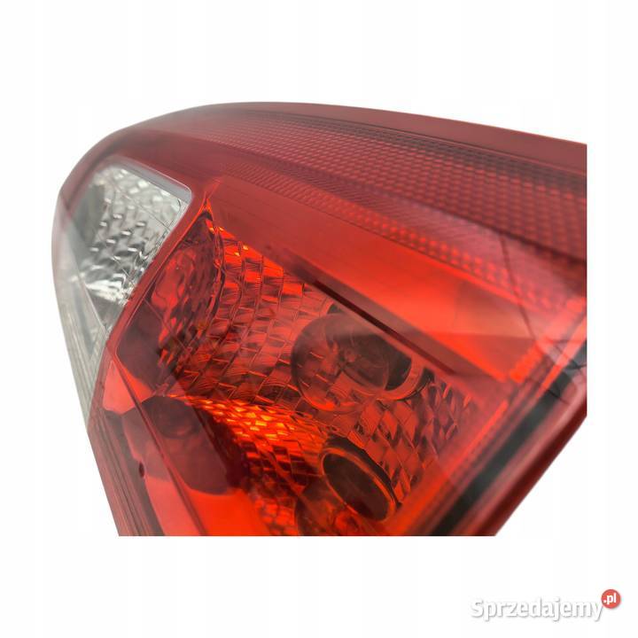 LAMPA PRAWA Volvo V70 XC70 II LIFT LED tylna lubelskie Chełm