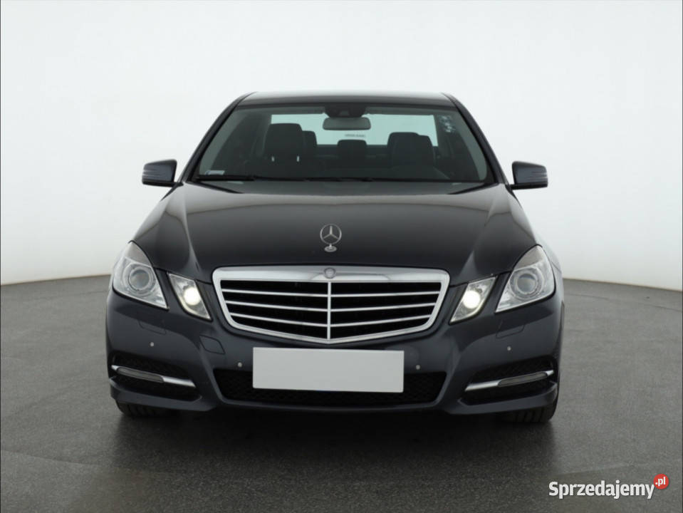 Mercedes E E 220 CDI światła przeciwmgielne Samochody osobowe Piaseczno