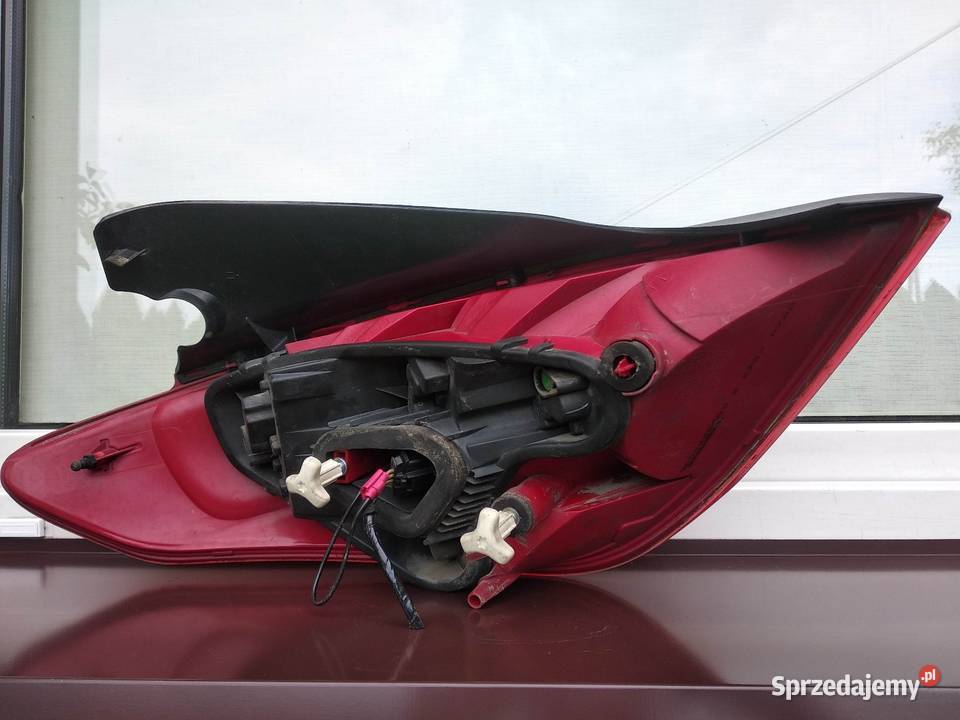 Peugeot 308 T7 HB hatchback lampa tył tylna Sieradz
