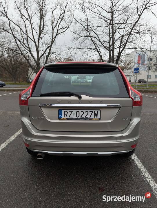 Volvo XC 60 D3 Kinetic podkarpackie